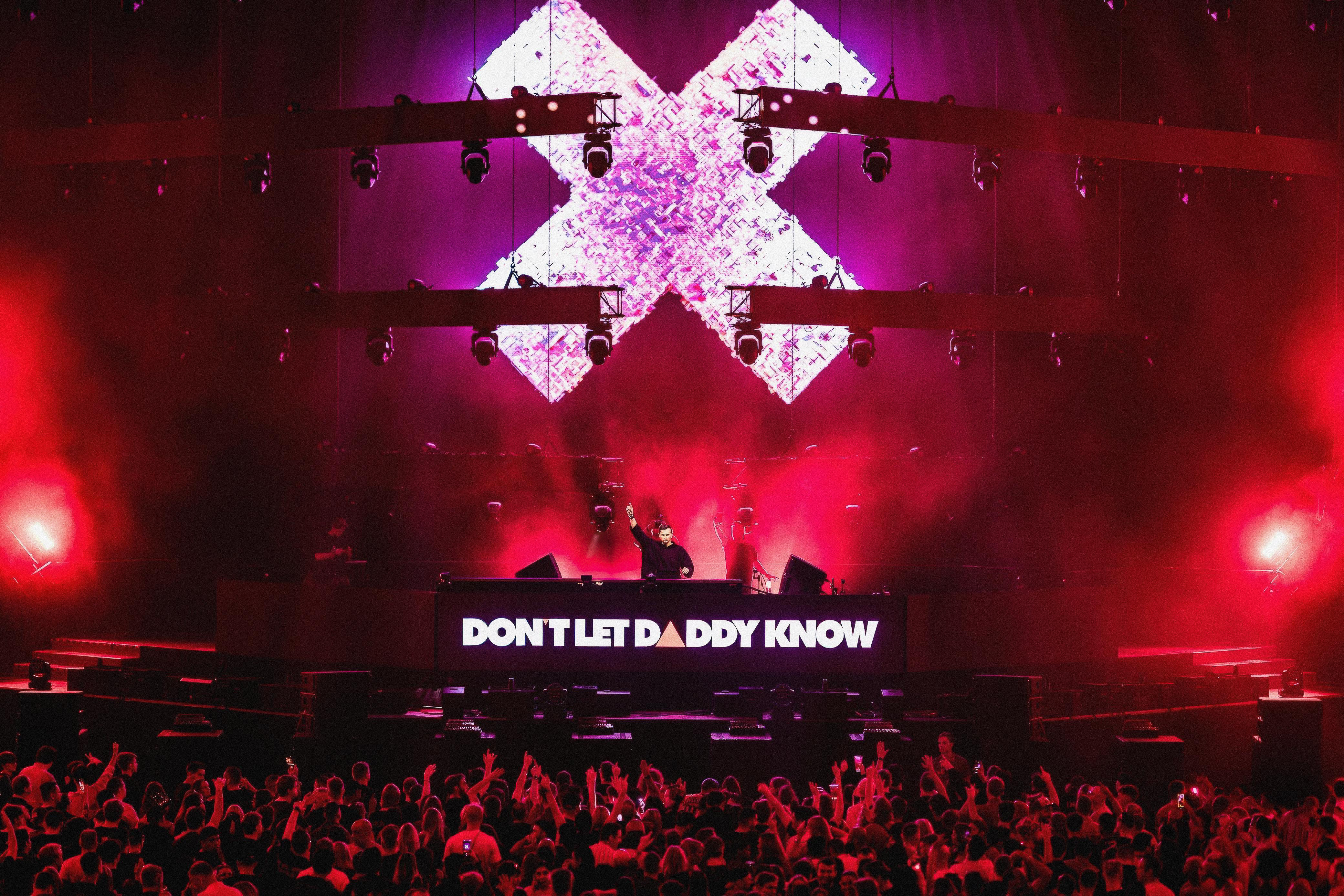 Magnificence Live